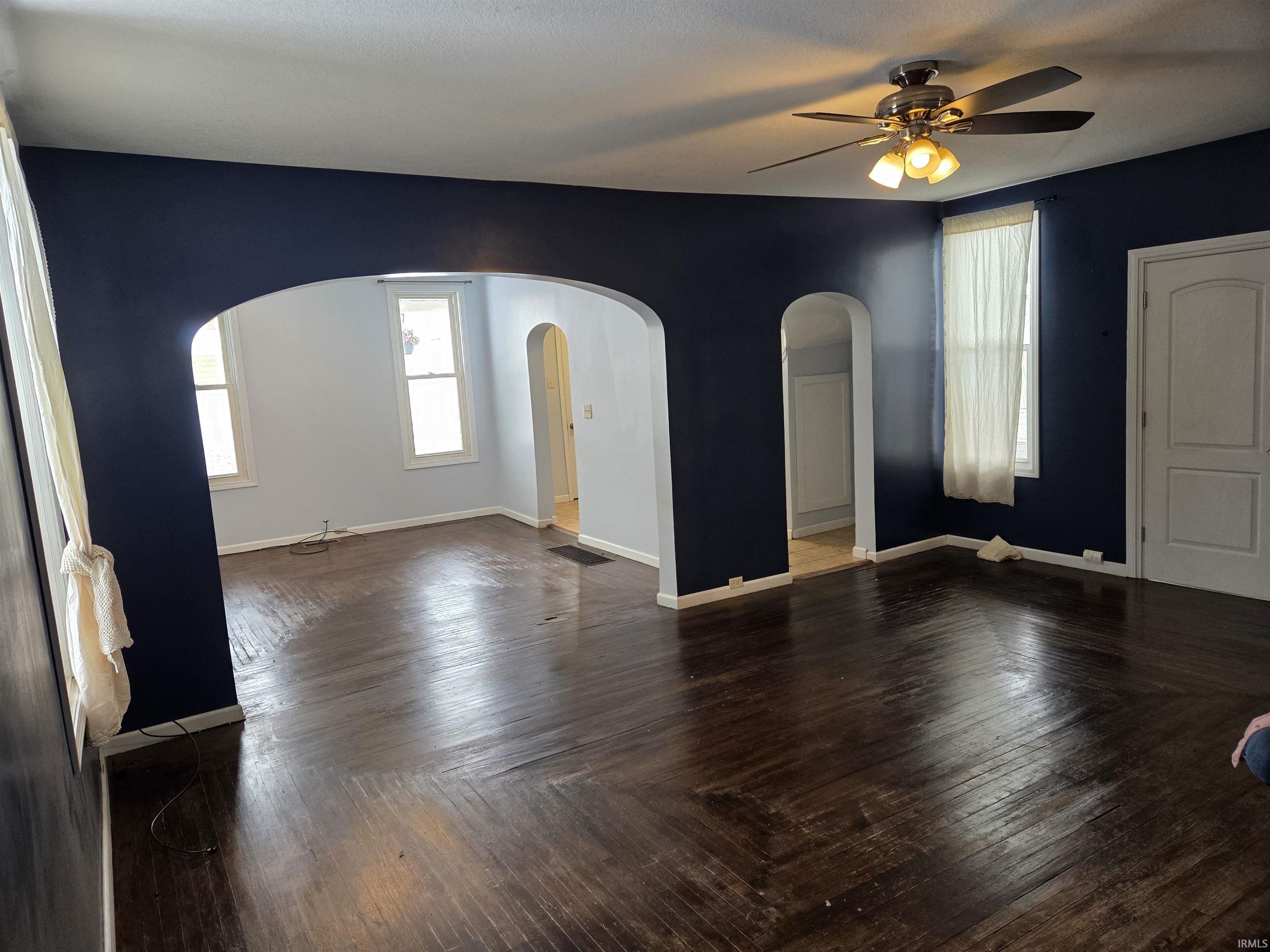 1214 Jefferson Street Rochester, IN 46975 - Photo 2 of 34 Gallery Image 2