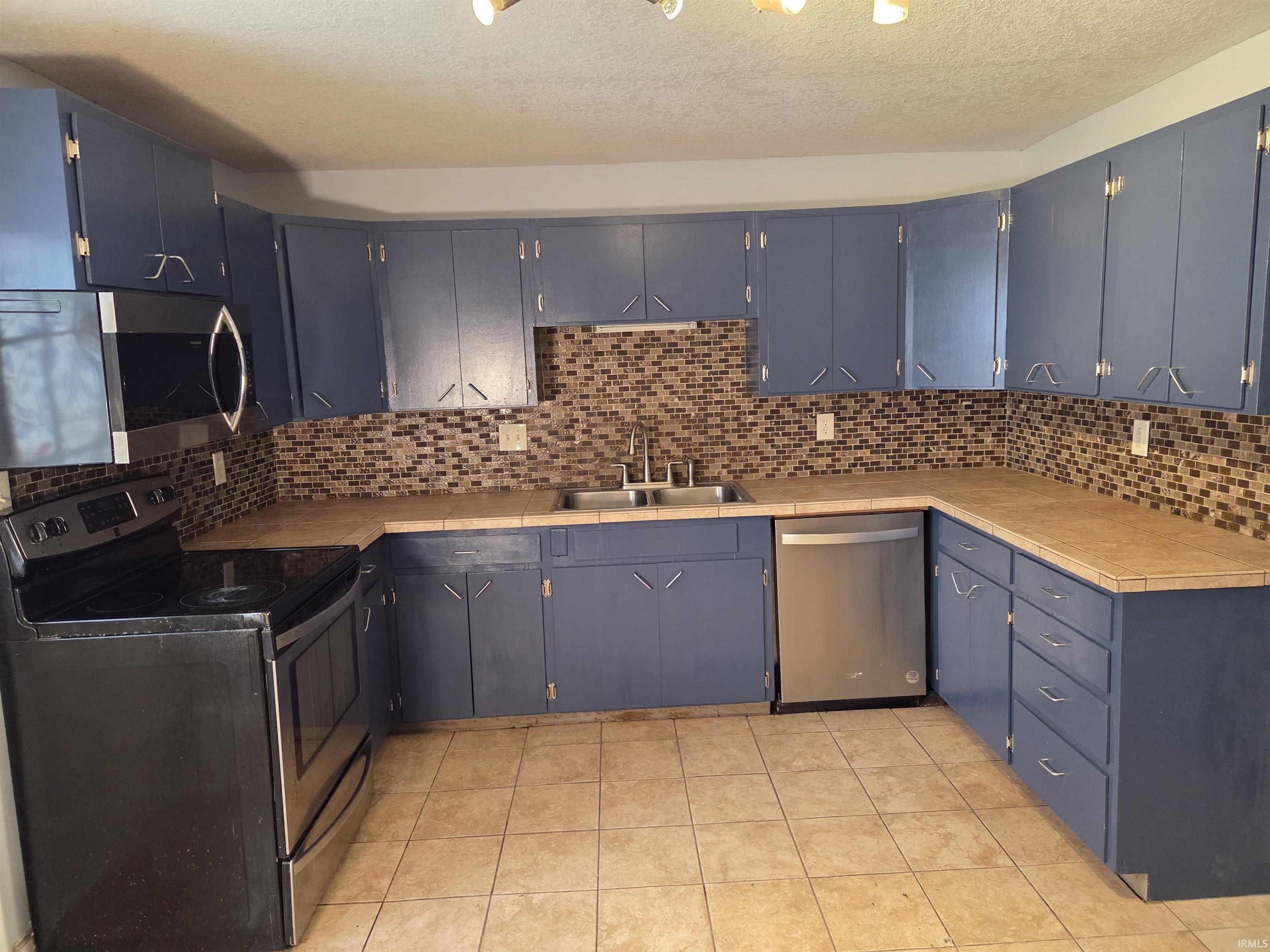 1214 Jefferson Street Rochester, IN 46975 - Photo 27 of 34