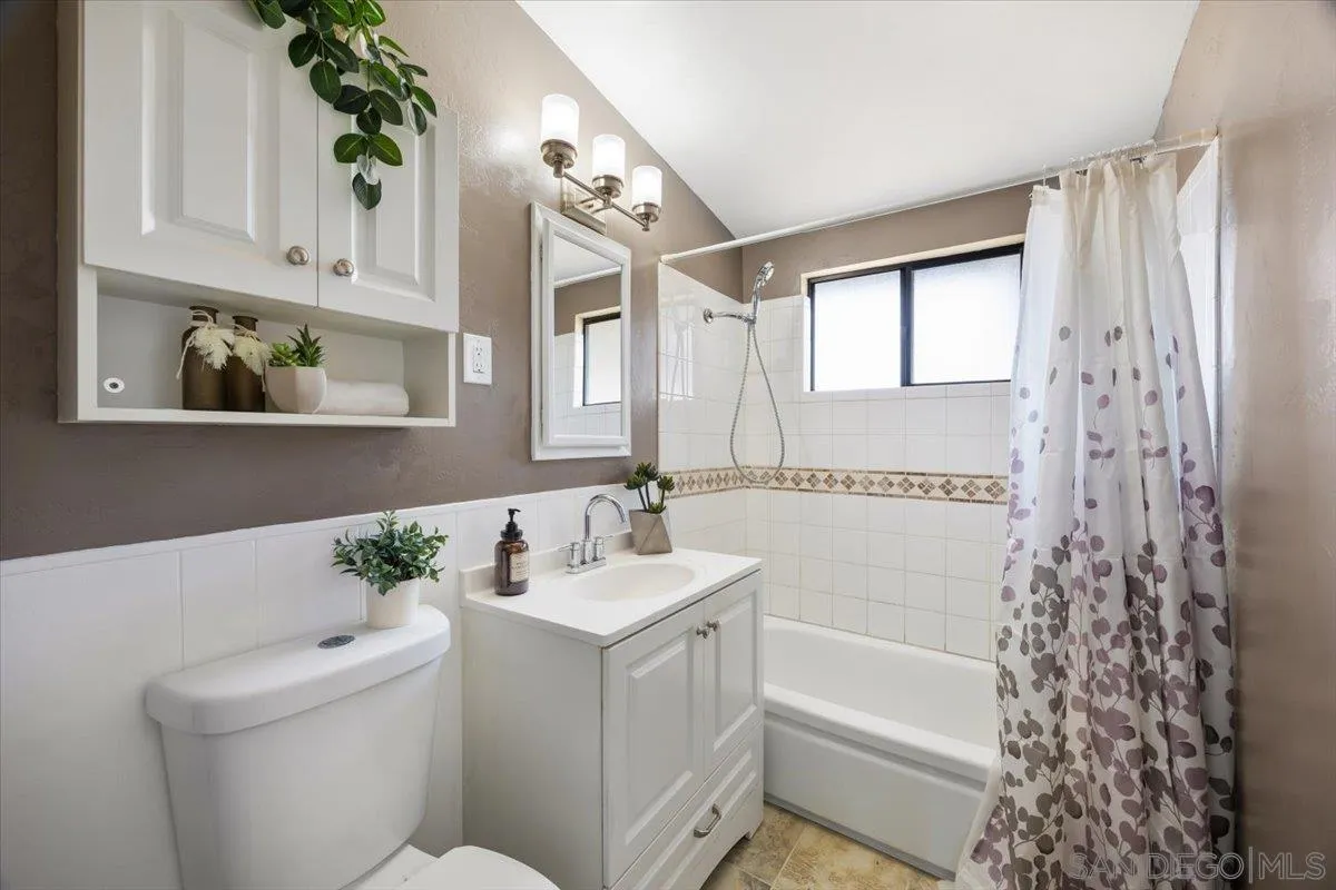 536 Rogue Road El Cajon, CA 92020 - Photo 19 of 26