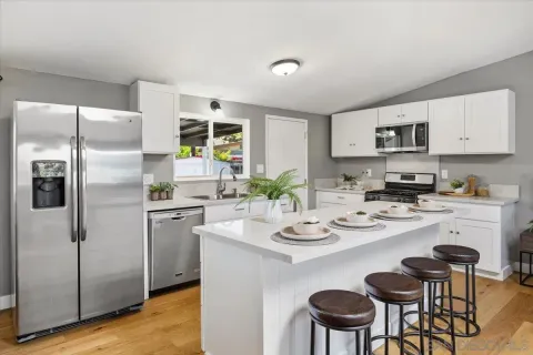 $774,900 | 536 Rogue Road, El Cajon, CA 92020