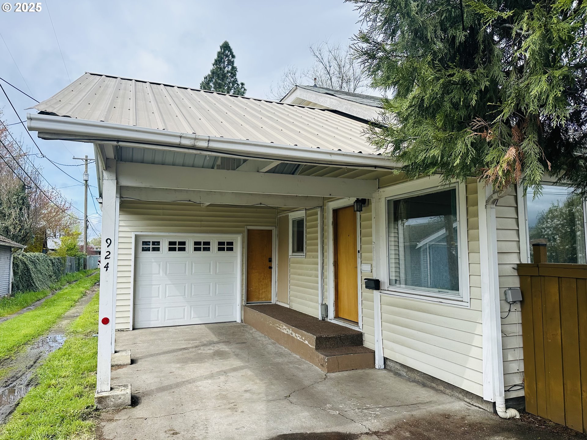 924 Chambers Street Eugene, OR 97402 - Photo 23 of 24