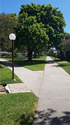 $315,000 | 1621 Interlachen Road, Unit 265E, Seal Beach, CA 90740