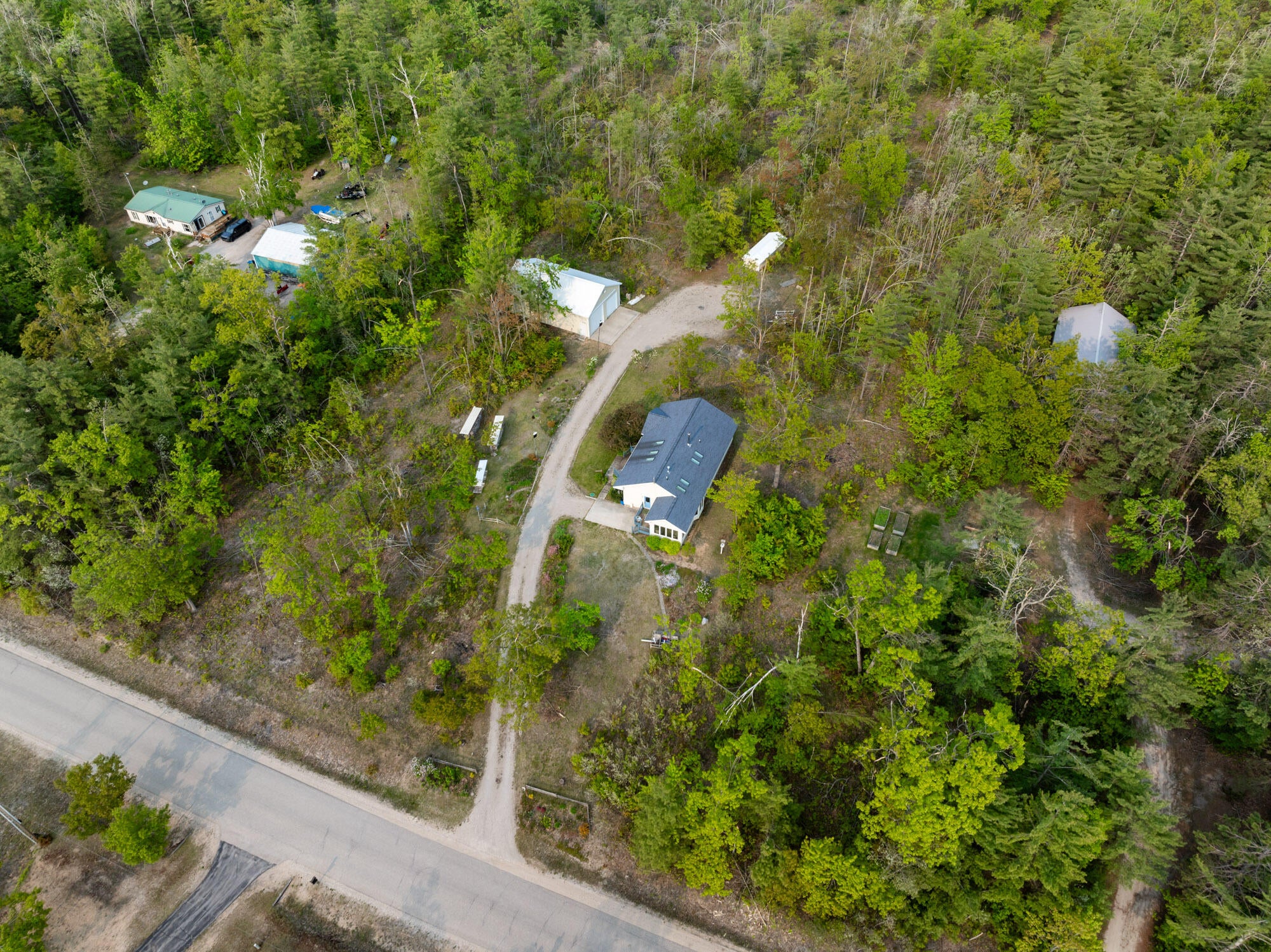10134 Upper Mograin Road Cheboygan, MI 49721 - Photo 34 of 37 DJI_20250602182955_0241_D