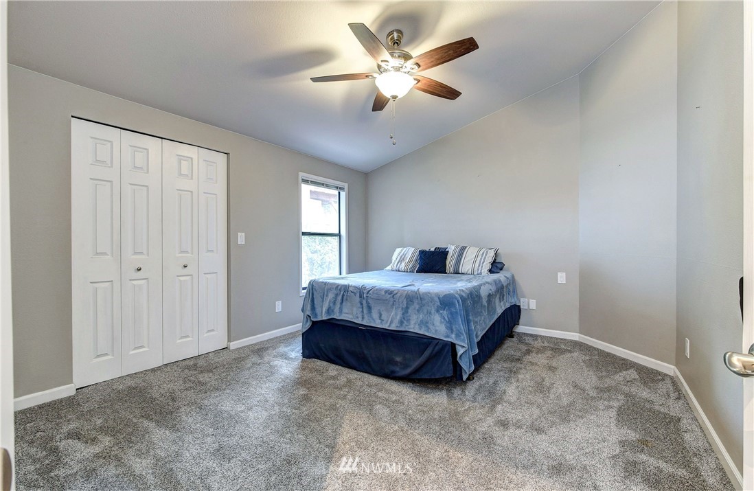4230 Peninsula Road Stanwood, WA 98292 - Photo 12 of 20 Gallery Image 12