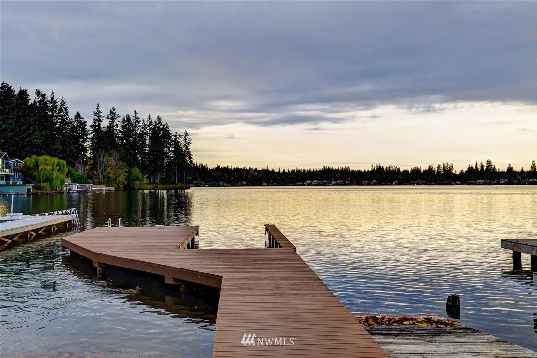 4230 Peninsula Road Stanwood, WA 98292 - Photo 17 of 20 Gallery Image 17