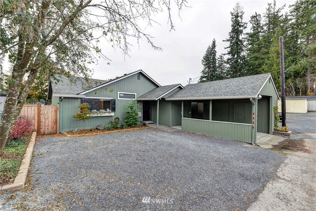 4230 Peninsula Road Stanwood, WA 98292 - Photo 4 of 20 Gallery Image 4