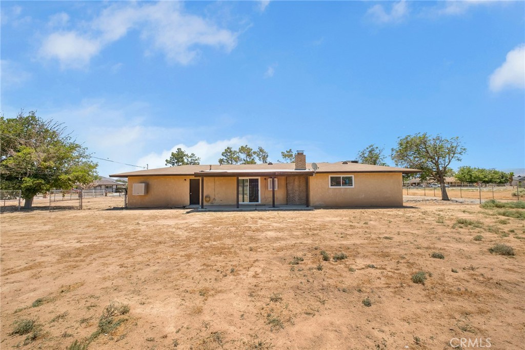 15420 Apache Road Apple Valley, CA 92307 - Photo 22 of 25