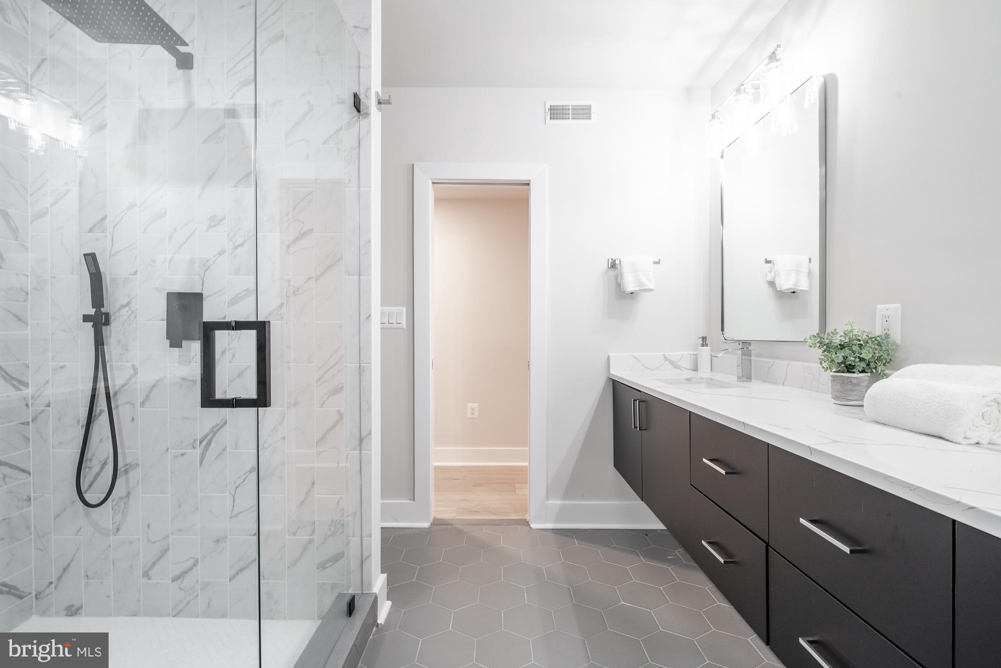 753 Columbia Road Northwest, Unit 1 Washington, DC 20001 - Photo 11 of 15