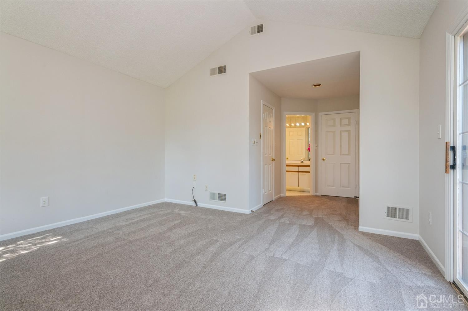 64 Winthrop Road Monroe Township, NJ 08831 - Photo 16 of 25 Gallery Image 16