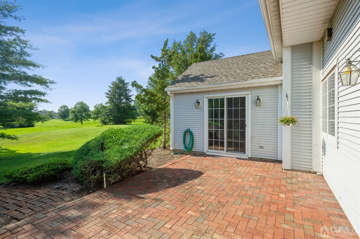 64 Winthrop Road Monroe Township, NJ 08831 - Photo 22 of 25 Gallery Image 22