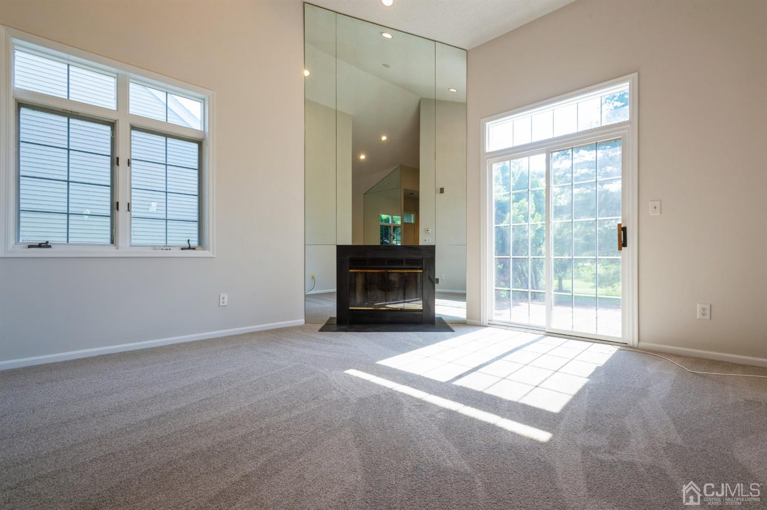 64 Winthrop Road Monroe Township, NJ 08831 - Photo 8 of 25 Gallery Image 8