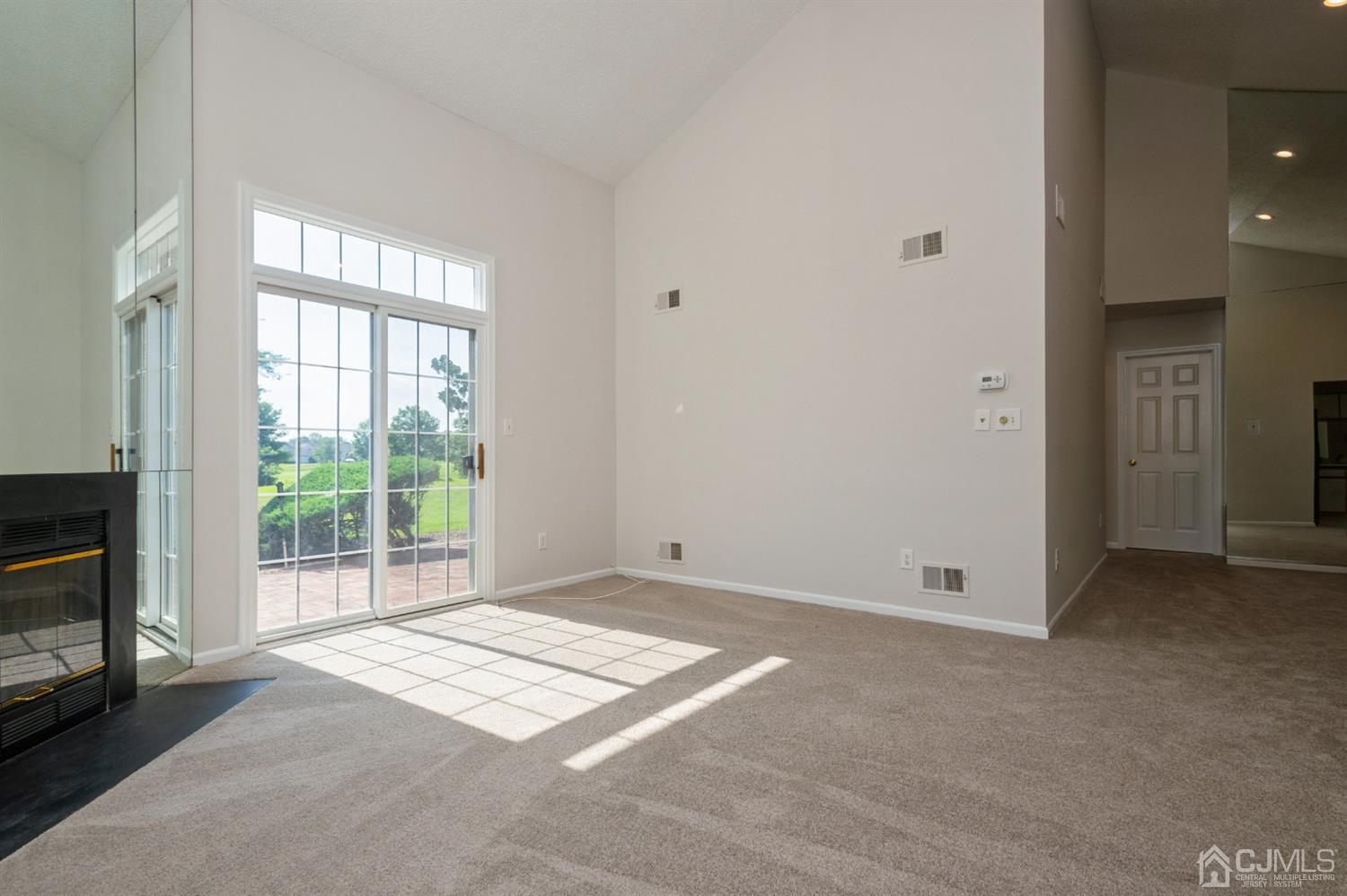 64 Winthrop Road Monroe Township, NJ 08831 - Photo 9 of 25 Gallery Image 9