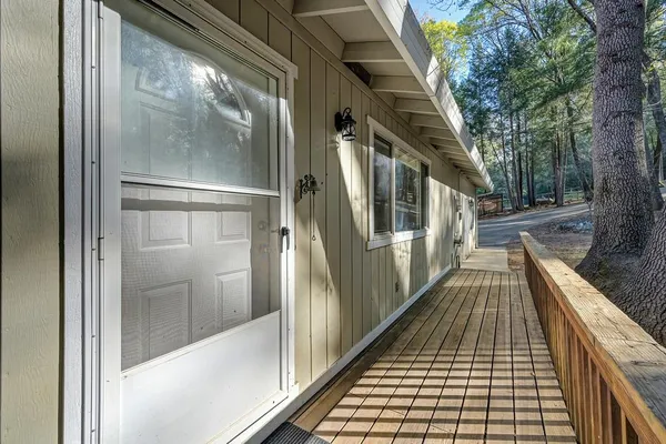 $599,900 | 1033 R And R Place, Colfax, CA 95713