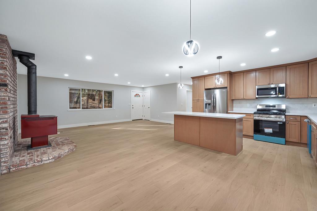1033 R And R Place Colfax, CA 95713 - Photo 26 of 66