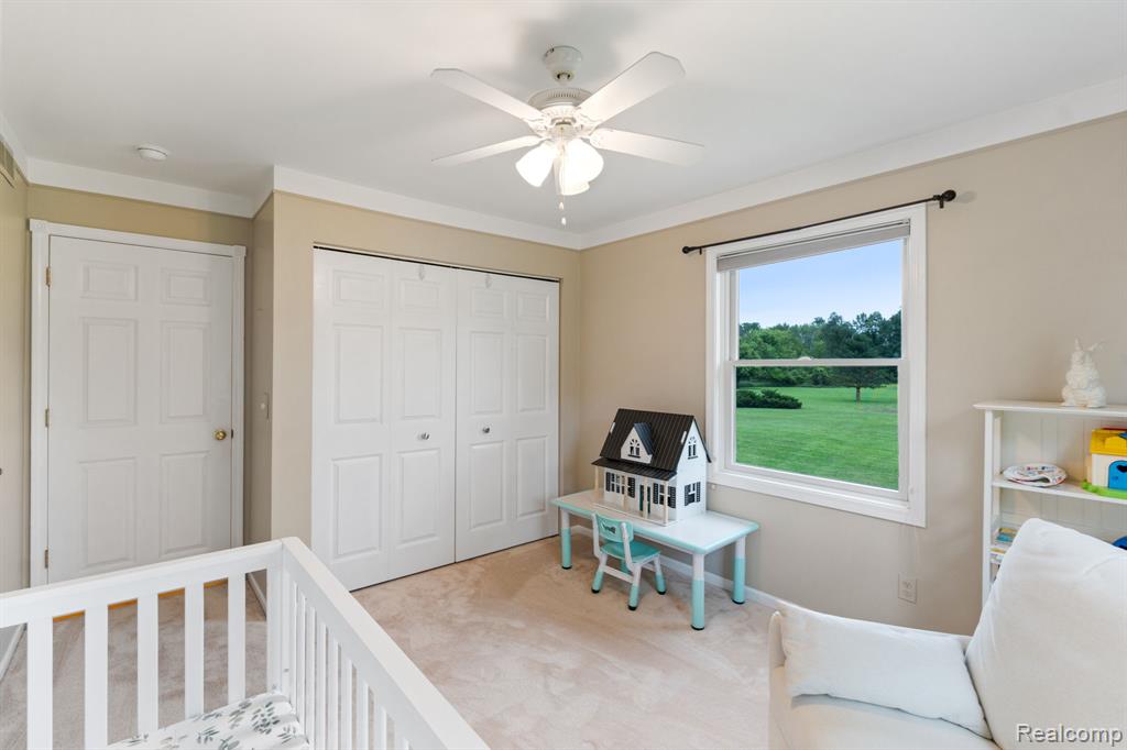 4653 Six Mile Road South Lyon, MI 48178 - Photo 23 of 60