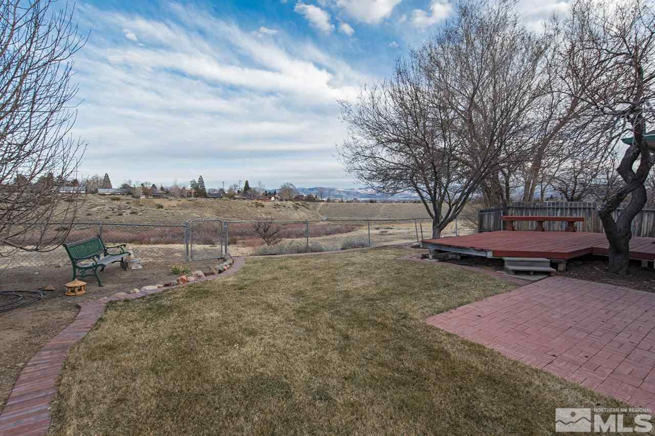 2910 Severn Drive Reno, NV 89503 - Photo 18 of 23 a backyard of a house with lots of green space