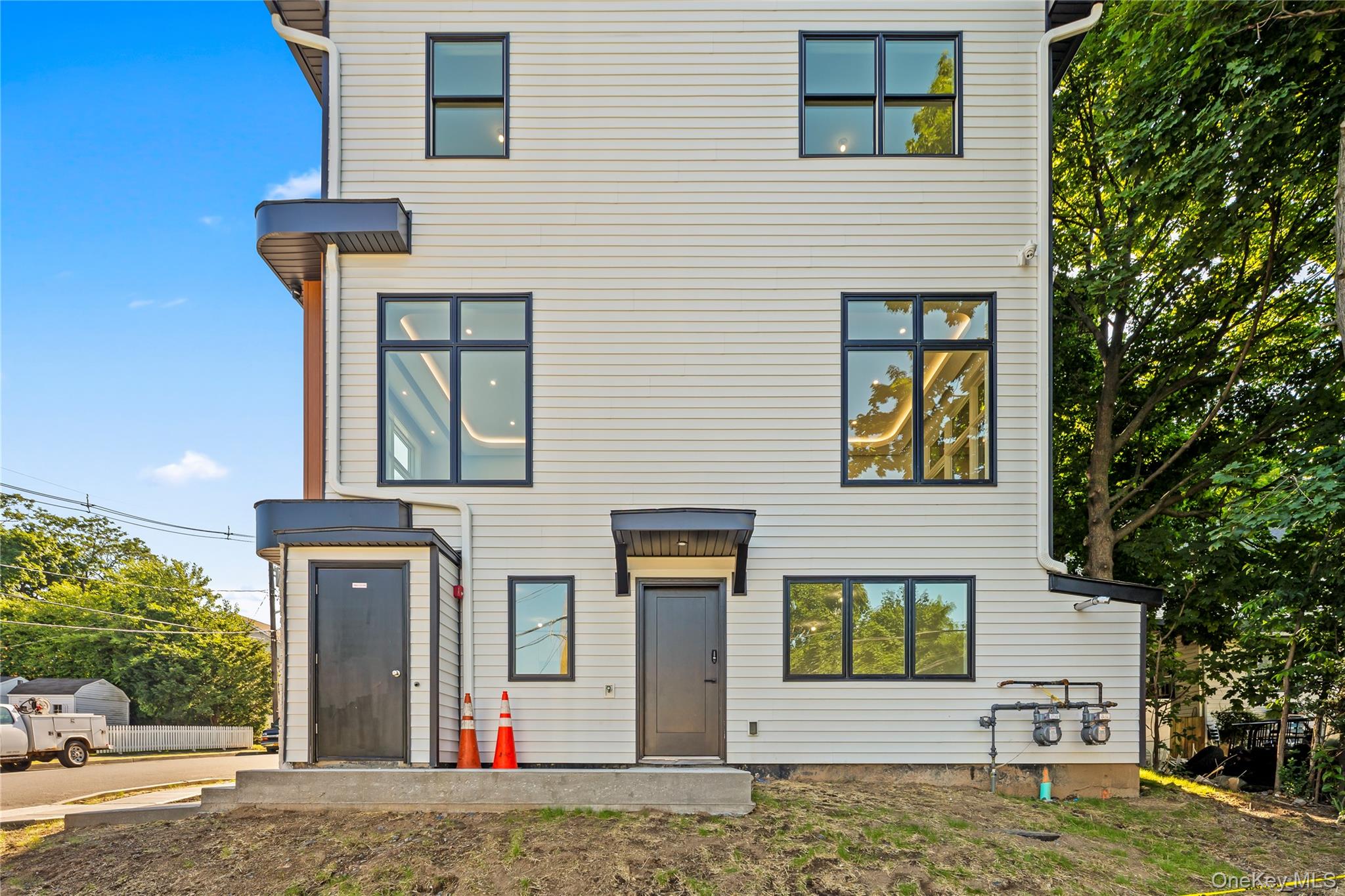 9 Lincoln Street, Unit 201 Spring Valley, NY 10977 - Photo 5 of 31