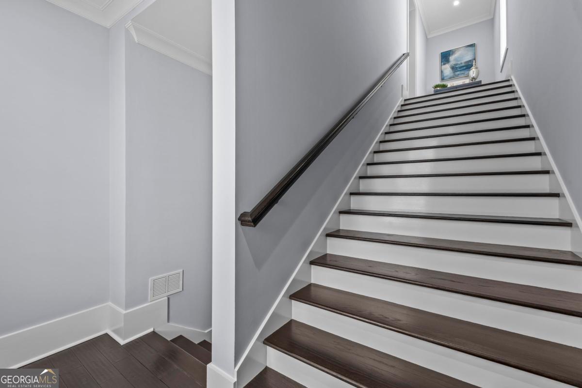 312 Cold Branch Road Eatonton, GA 31024 - Photo 45 of 75 a view of entryway and hall with wooden floor