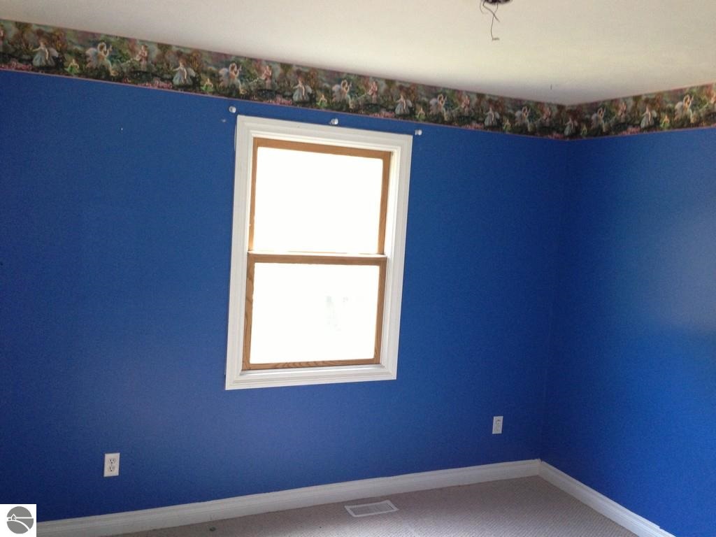 6075 Riley Rdg Lane Thompsonville, MI 49683 - Photo 10 of 24 1787748-9.JPG