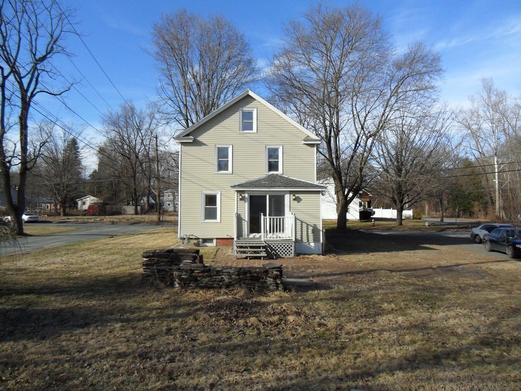 16 Greenfield Road Montague, MA 01351 - Photo 3 of 27 Gallery Image 3