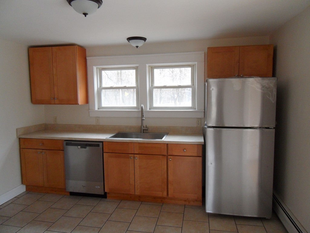 16 Greenfield Road Montague, MA 01351 - Photo 7 of 27 Gallery Image 7