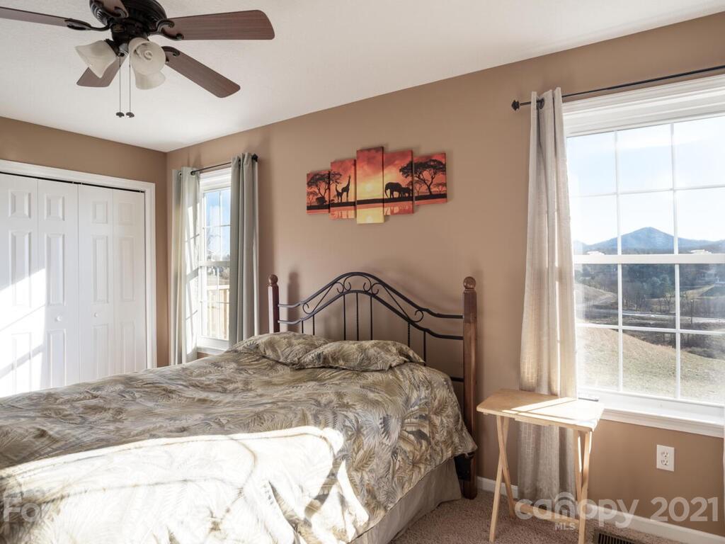 62 Lawson Ridge Road Leicester, NC 28748 - Photo 17 of 46 Gallery Image 17