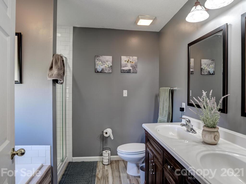 62 Lawson Ridge Road Leicester, NC 28748 - Photo 24 of 46 Gallery Image 24