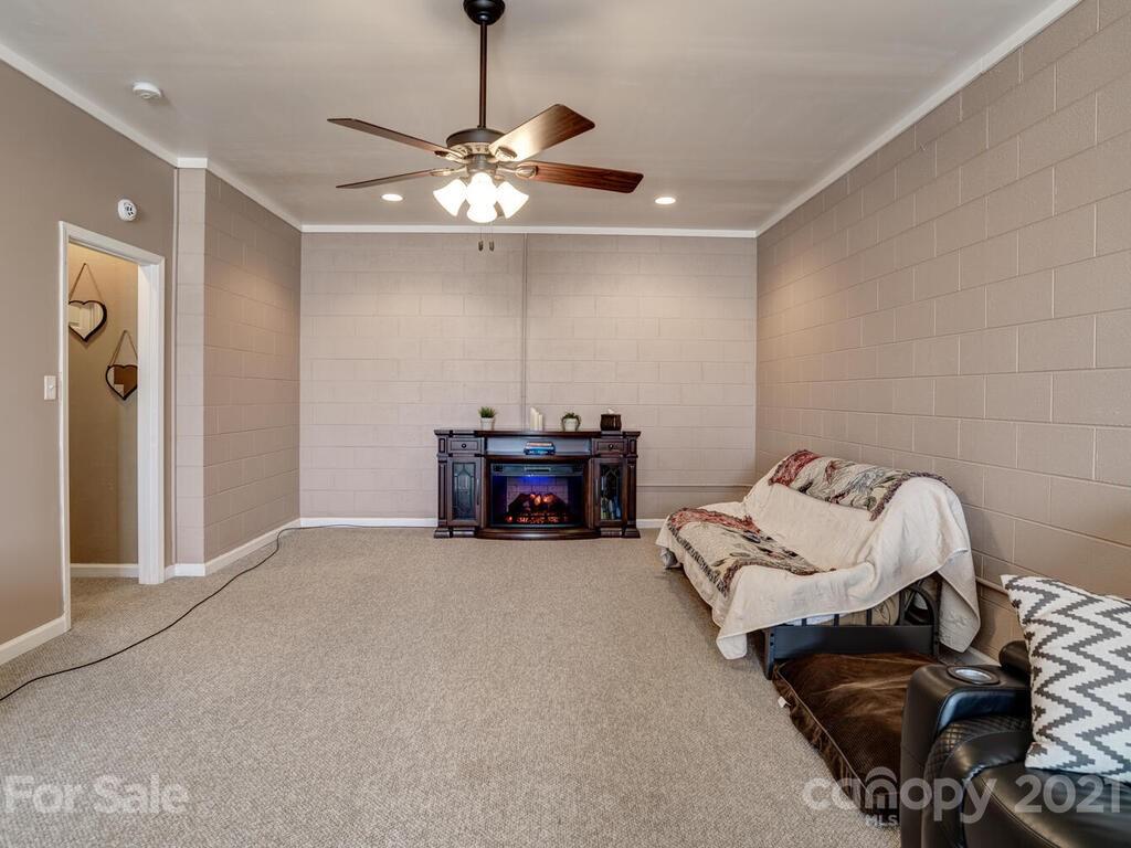 62 Lawson Ridge Road Leicester, NC 28748 - Photo 31 of 46 Gallery Image 31