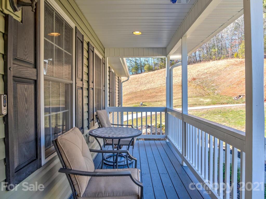 62 Lawson Ridge Road Leicester, NC 28748 - Photo 5 of 46 Gallery Image 5