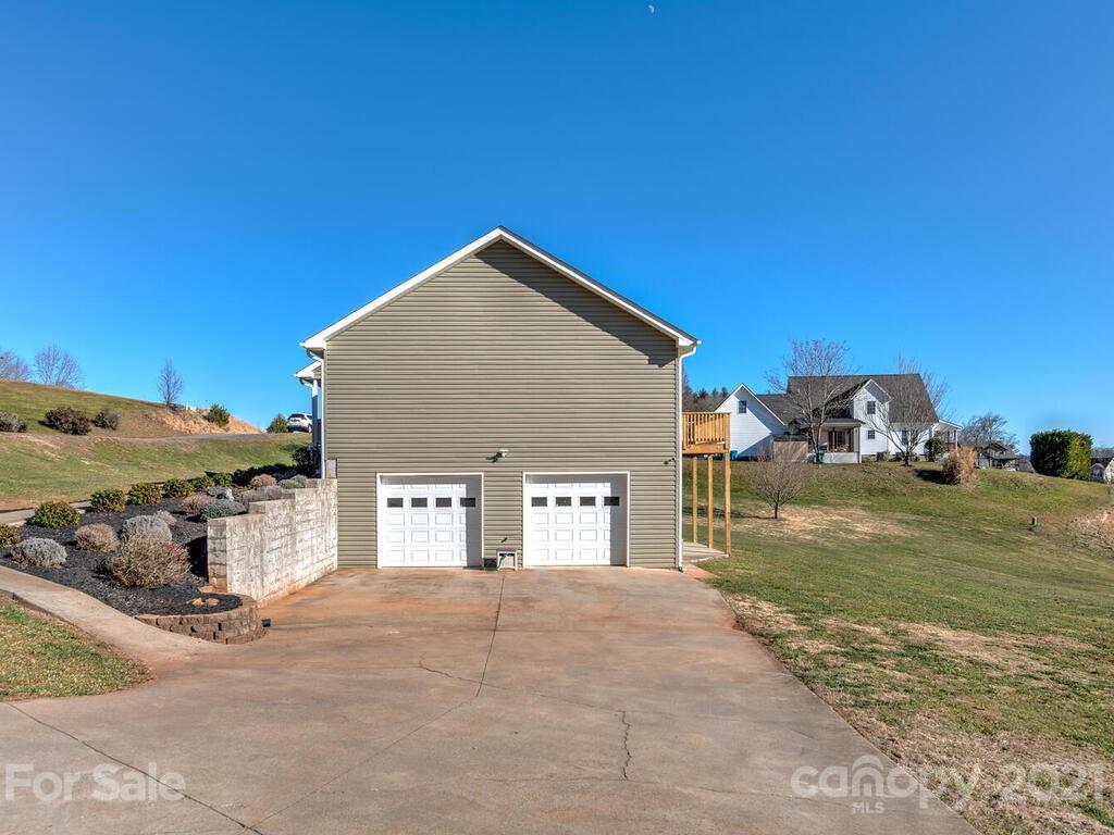 62 Lawson Ridge Road Leicester, NC 28748 - Photo 46 of 46 Gallery Image 46
