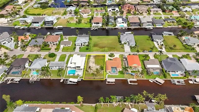 $899,000 | 4851 Regal Drive, Bonita Springs, FL 34134