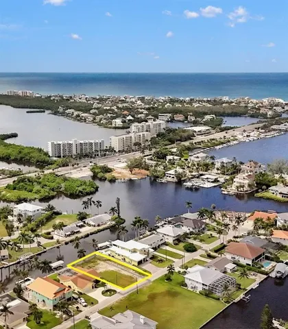 $899,000 | 4851 Regal Drive, Bonita Springs, FL 34134