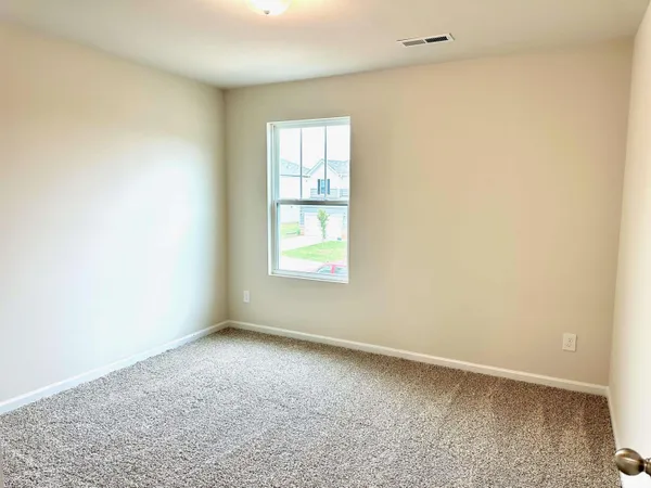 $2,399 | 7111 Stratified Court, Mebane, NC 27302