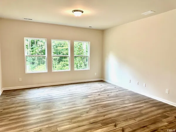 $2,399 | 7111 Stratified Court, Mebane, NC 27302