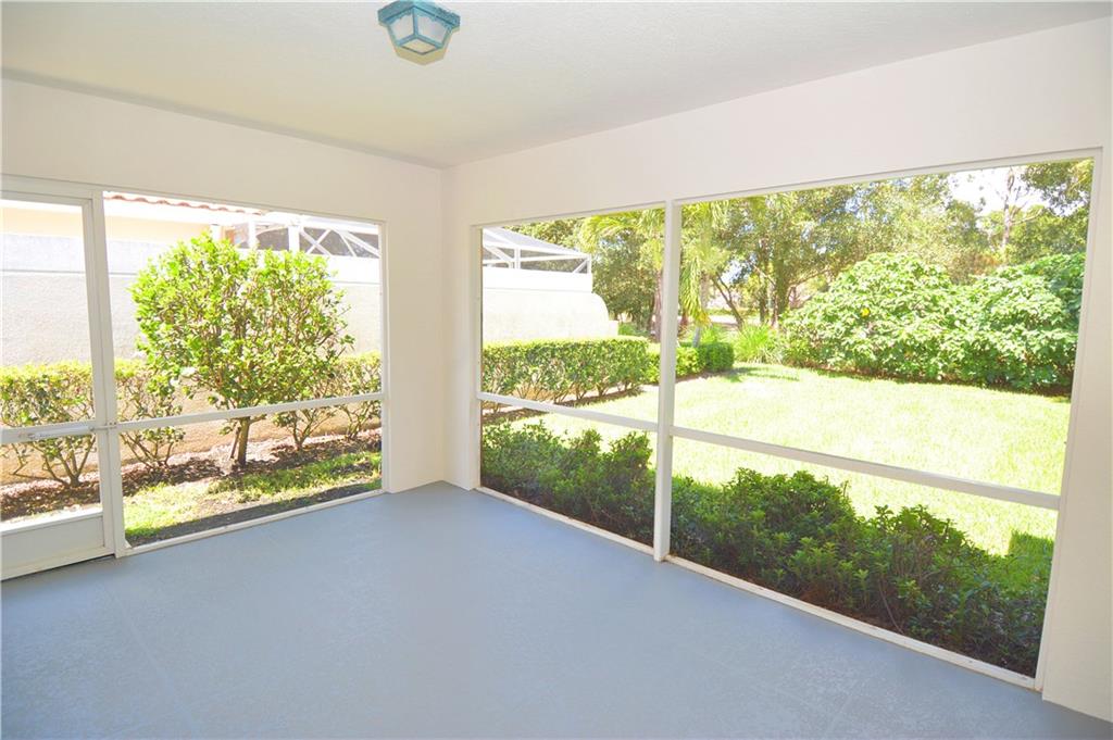 823 Southwest Balmoral Trace Stuart, FL 34997 - Photo 14 of 33 Gallery Image 14