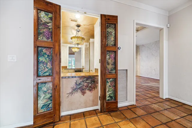 $4,075,000 | 11640 Greenbay Drive, Bunker Hill Village, TX 77024