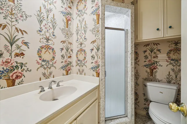 $4,075,000 | 11640 Greenbay Drive, Bunker Hill Village, TX 77024