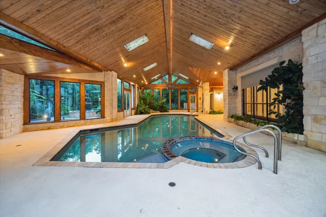 $4,075,000 | 11640 Greenbay Drive, Bunker Hill Village, TX 77024