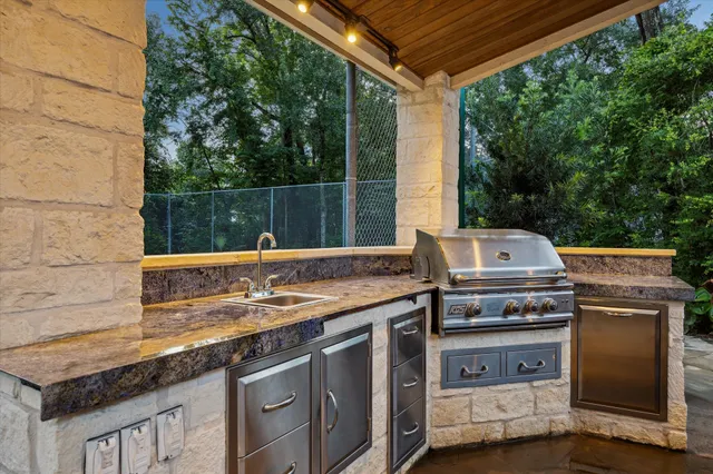 $4,075,000 | 11640 Greenbay Drive, Bunker Hill Village, TX 77024