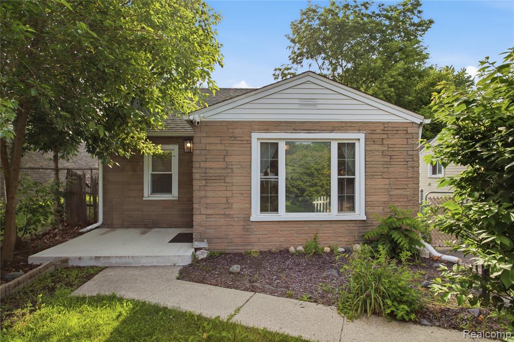 1660 Sheldon Road Canton, MI 48187 - Photo 1 of 37
