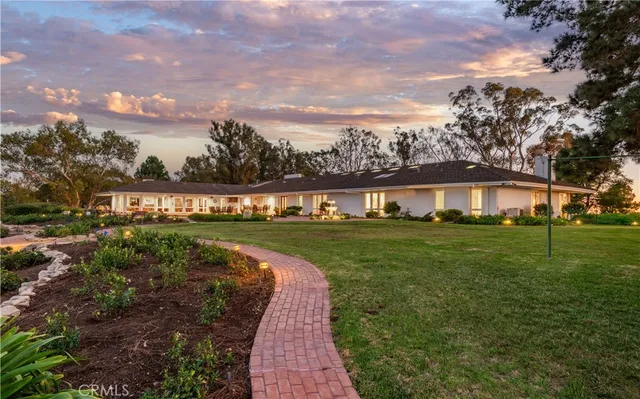 a view of an outdoor space yard and patio