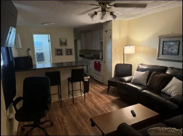 $995 | Undisclosed Address, Metairie, LA 70003
