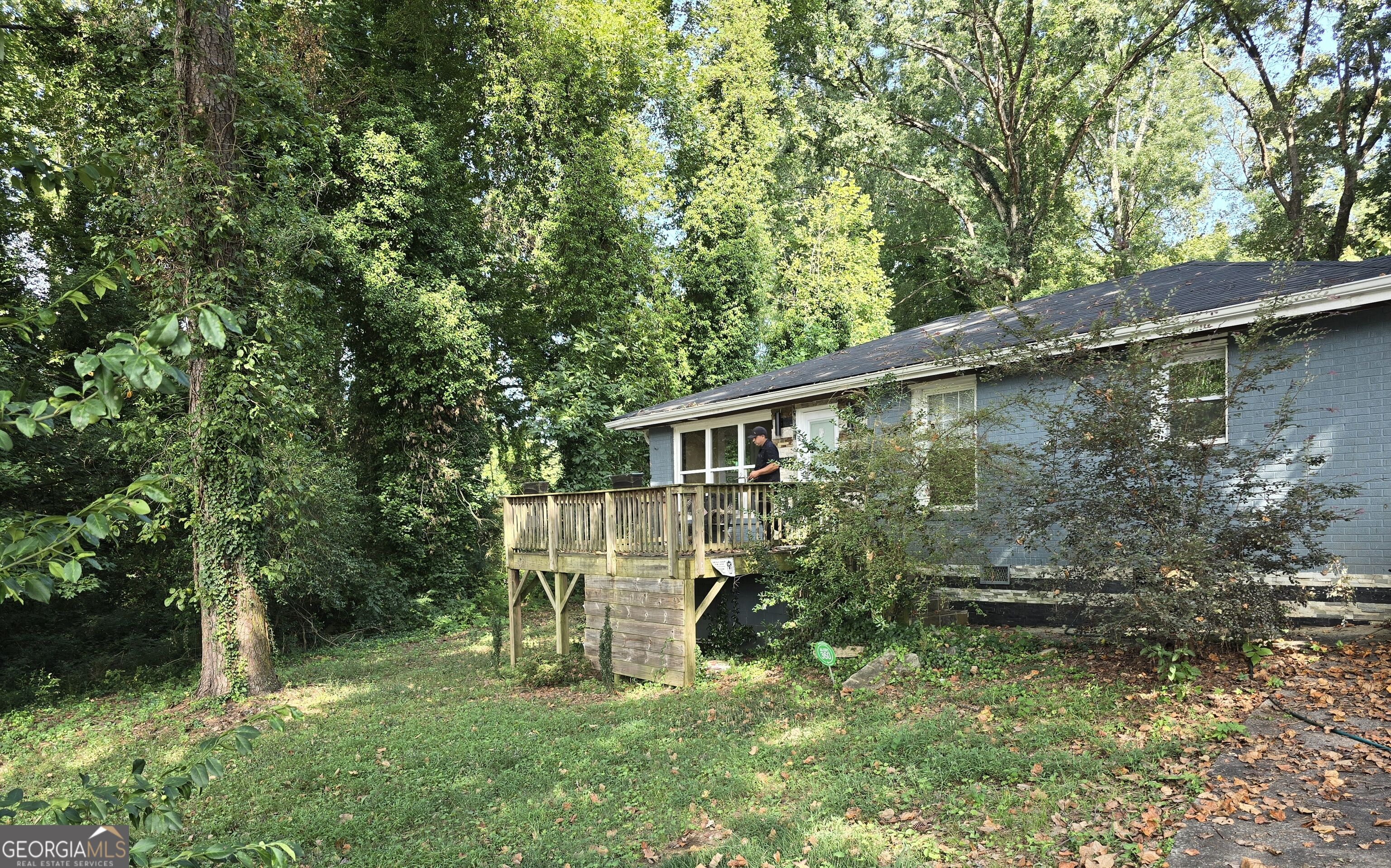 3220 Memorial Drive Decatur, GA 30032 - Photo 1 of 8 Gallery Image 1