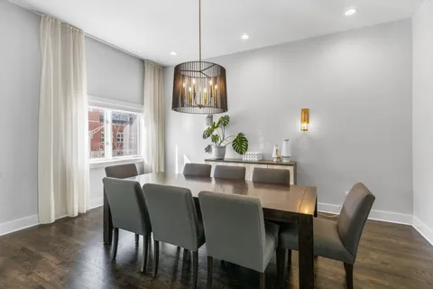 $1,500,000 | 1507 South Prairie Avenue, Chicago, IL 60605