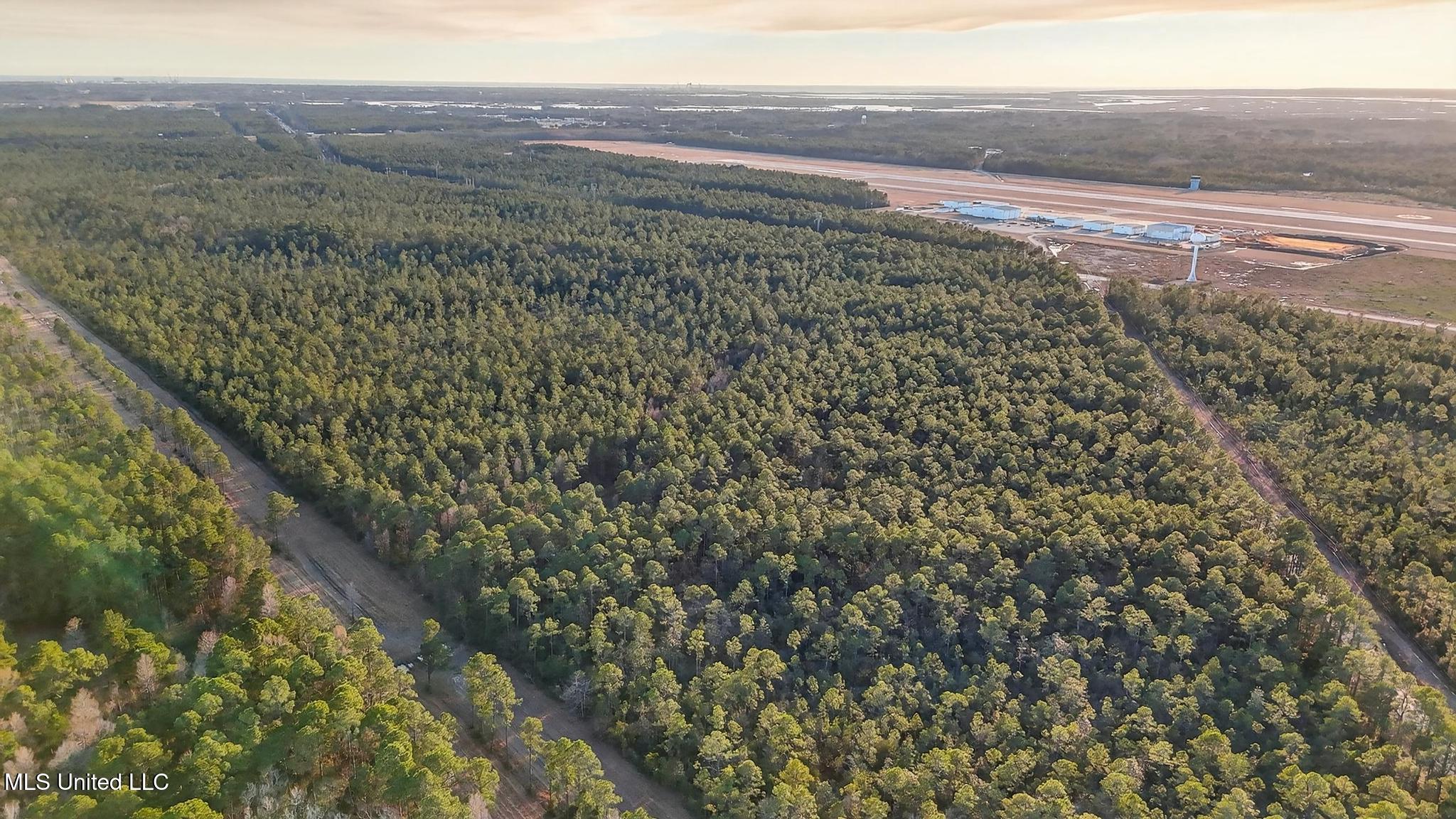 Saracennia Point Moss Point, MS 39563 - Photo 1 of 17 moss point -14