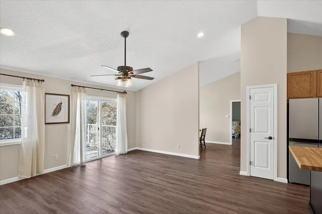 $279,900 | 330 Heritage Trail, Circle Pines, MN 55014