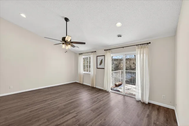 $279,900 | 330 Heritage Trail, Circle Pines, MN 55014