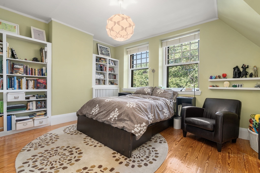 236 Walnut Street Brookline, MA 02445 - Photo 18 of 27