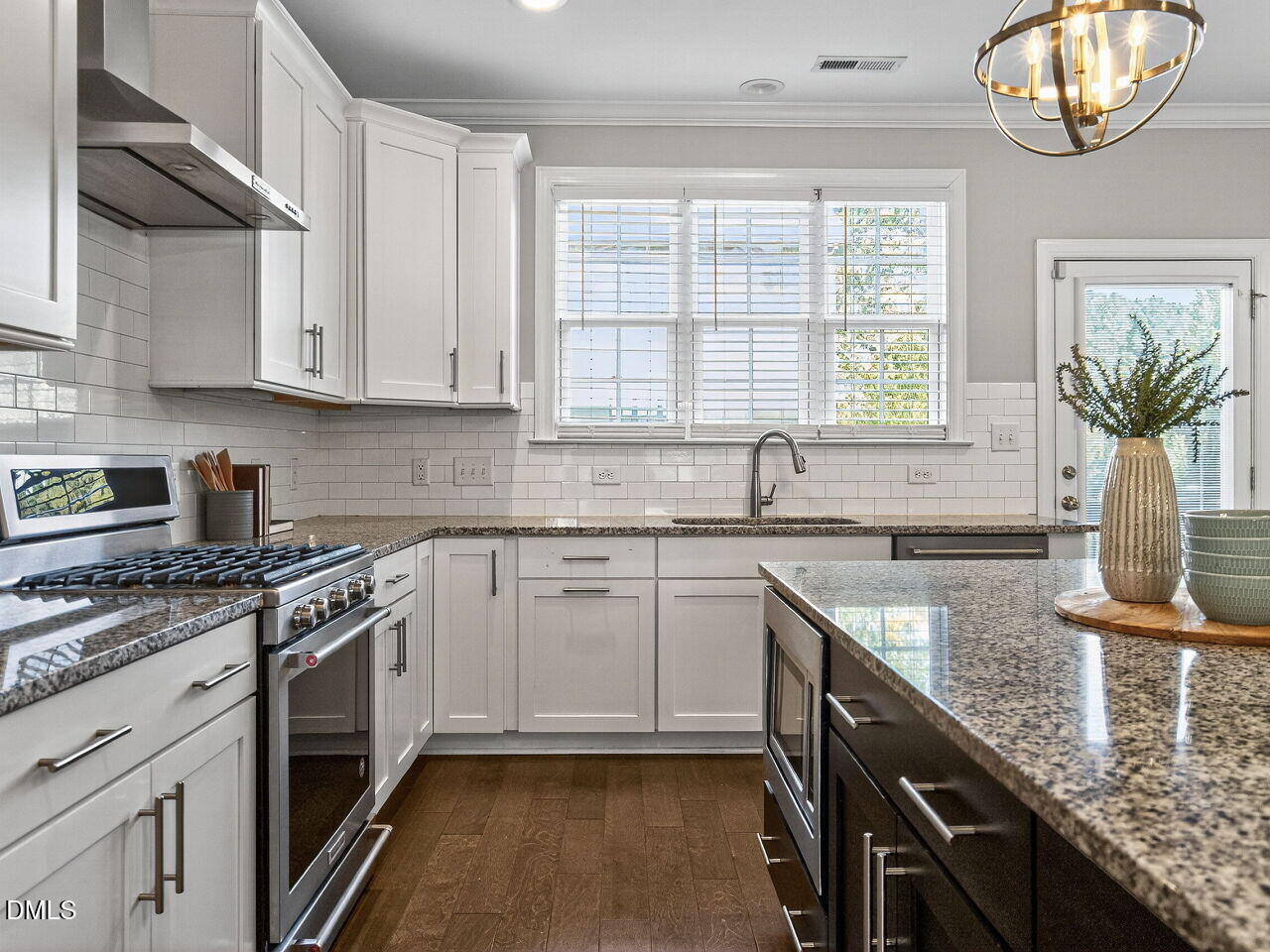 1609 Bowery Drive Raleigh, NC 27607 - Photo 18 of 30 Kitchen