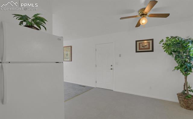 1720 Keswick Road Colorado Springs, CO 80906 - Photo 14 of 26